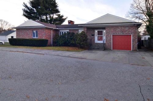 18 Ralston St, Providence, RI 02904-1123