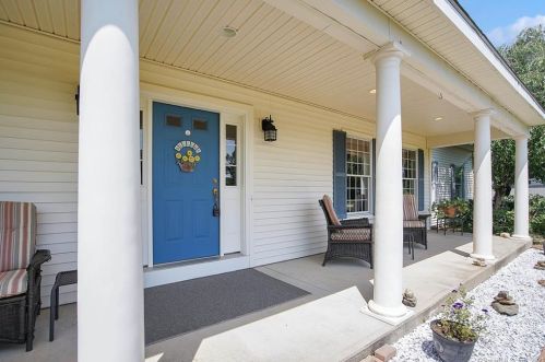 26 Richardson Dr, Hebron, CT 06248-1377