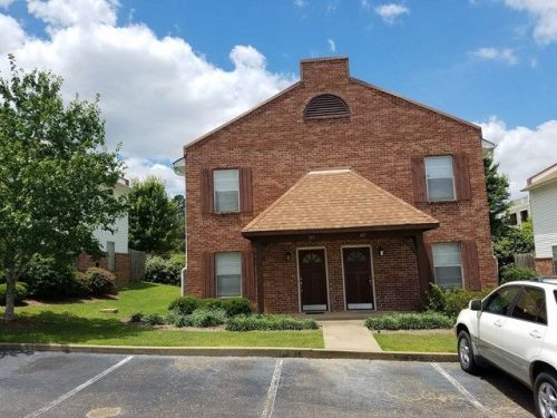 105 Edinburg Way, Lafayette, MS 38655-2582