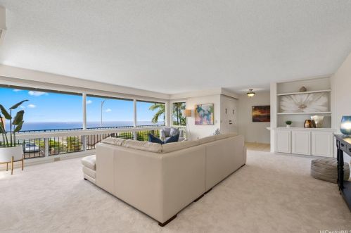 1434 Ihiloa Loop, Honolulu, HI 96821-1347