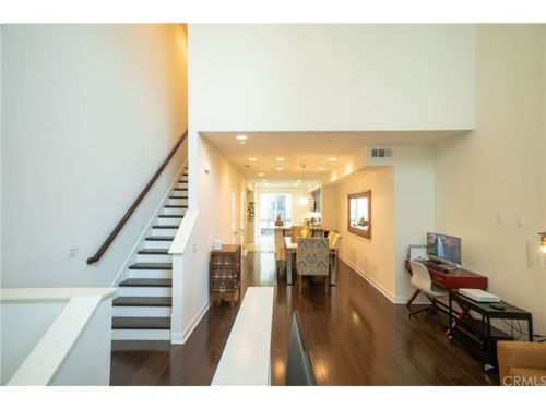 513 Rockefeller, Irvine, CA 92612-7175