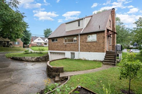 3784 Aikenside Ave, Cincinnati OH  45213-2211 exterior