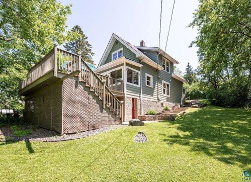 121 Lemon St, Duluth, MN 55811-3403