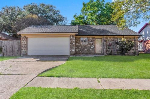 16962 Larkspur, Conroe TX  77385-3718 exterior