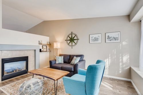 5509 Versailles St, Denver CO  80015-6525 exterior