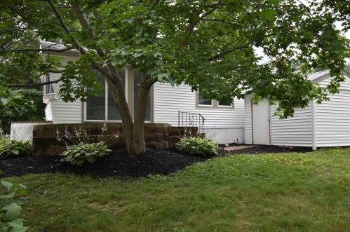 8 Mark St, Nashua, NH 03062-3534