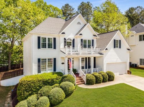 442 Golden Meadows Cir, Suwanee, GA 30024-2268