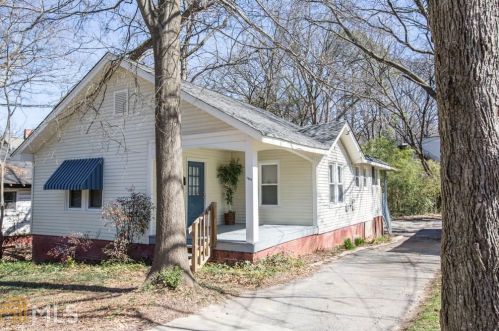 1069 Hemphill Ave, Atlanta GA  30318-5441 exterior