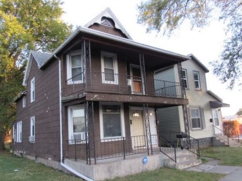 160 Entrance Ave, Kankakee, IL 60901-3712