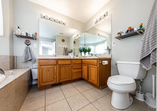 575 Fredonia Dr, Pueblo CO  81007-5304 exterior