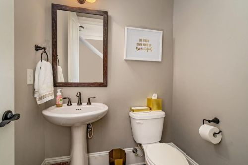2142 Havenwood Trl, Atlanta GA  30319-4018 exterior