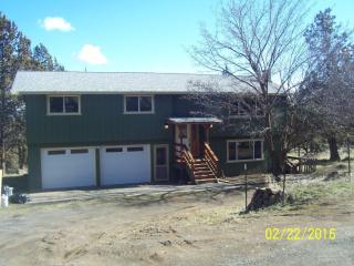 2158 Century Dr, Prineville OR  97754-9341 exterior