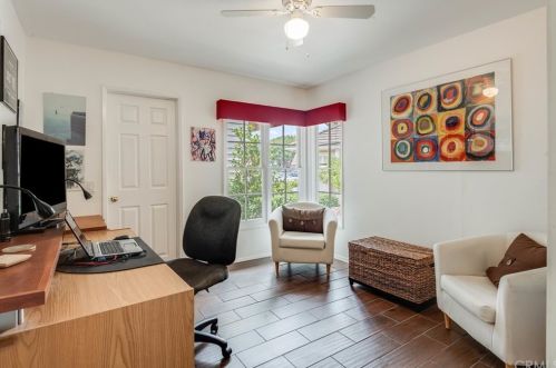 8 Dorchester, Irvine CA  92620-2614 exterior