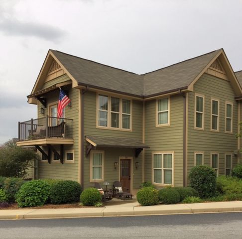 118 Fathers Dr, Piedmont, SC 29673-6585