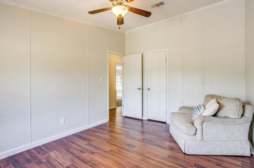 6356 Rendon Bloodworth, Fort Worth TX  76140-9456 exterior