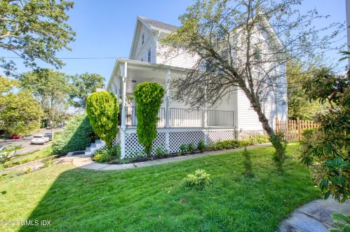 53 Mead Ave, Greenwich CT  06830-6812 exterior