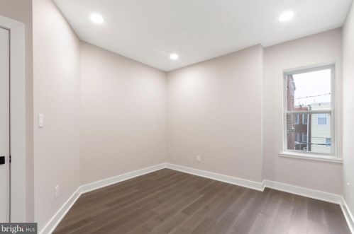 5714 16 St, Philadelphia PA  19141-1702 exterior