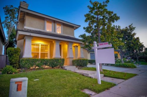 1105 Scrub Jay Ct, Carlsbad, CA 92011-2526