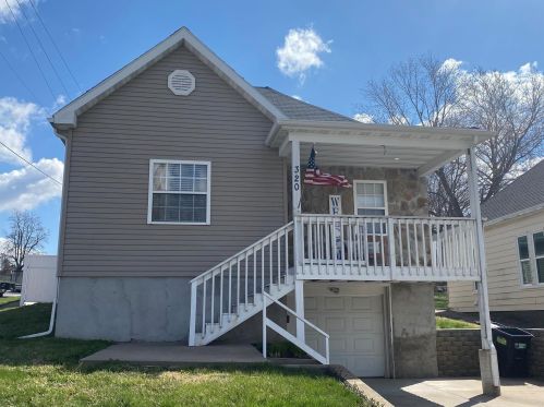 320 Hawkins Ave, Withers Mill, MO 63401-3742