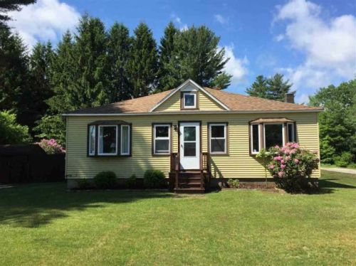 421 Main St, Somersworth, NH 03878-2123