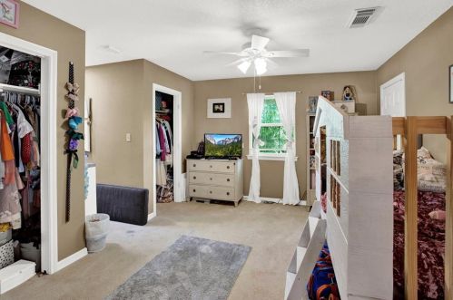 411 County Road 28, Angleton TX 77515-9420 exterior