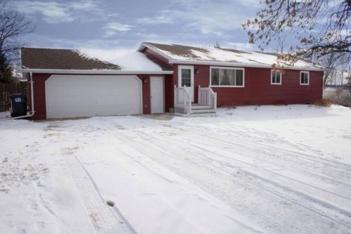 12872 Pleasant Valley Dr, Aberdeen, SD 57401-8380