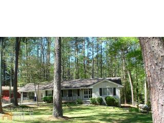 1819 King Alfred Dr, Atlanta, GA 30331-4901