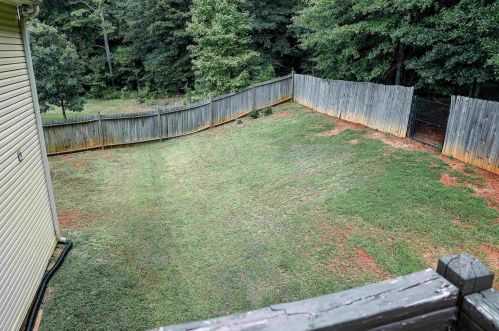 600 Amberwood Dr, Villa Rica, GA 30180-2546