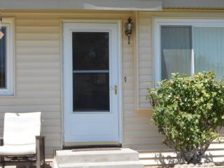 1309 Mccall St, Ridgecrest CA  93555-7513 exterior