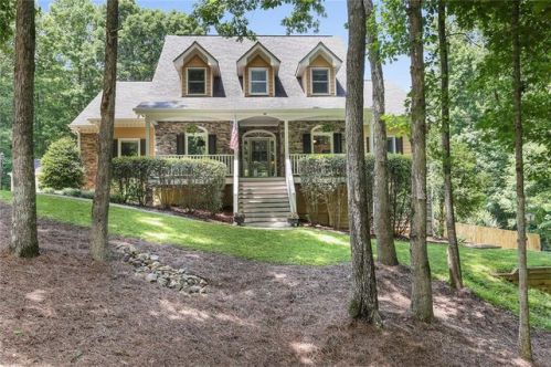 301 Clayton Trl, Holly Springs, GA 30114-4788