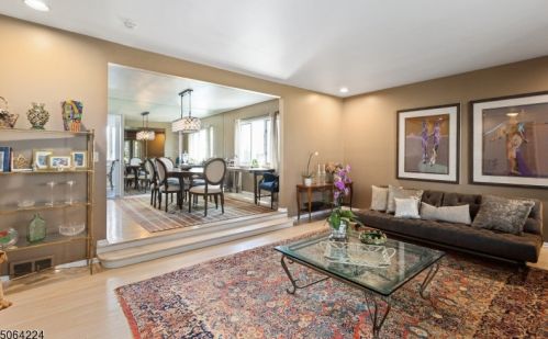 295 Baltusrol Way, Springfield, NJ 07081-2108
