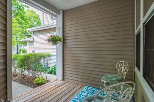 124 Woodmont Dr, Dover, NJ 07869-3745