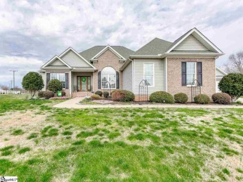 309 Saddlers Run, Chesnee, SC 29323-8055