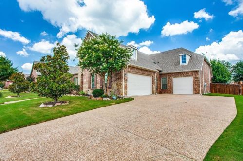 5612 Sunnyside Dr, Lewisville, TX 75028-4056