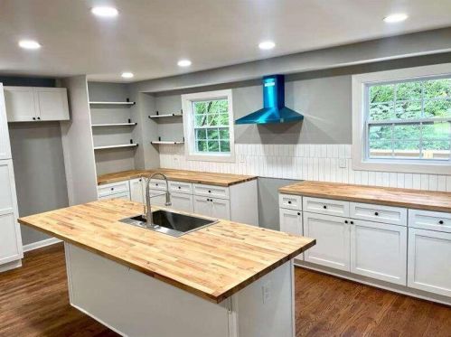 2733 Harlan Dr, Atlanta GA  30344-3701 exterior