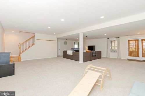 125 Nokomis Trl, Hedgesville WV  25427-4244 exterior