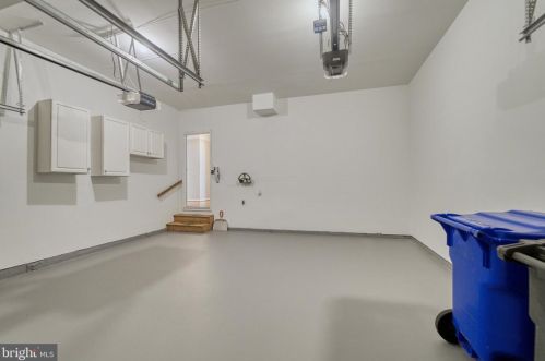 14 Stratford Garden Ct, Silver Spring MD 20904-1560 exterior