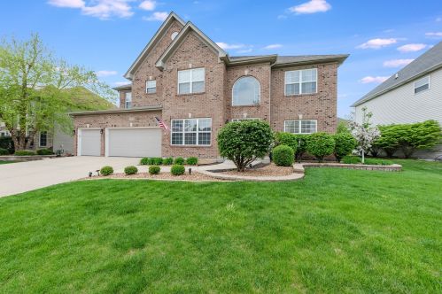12836 Skyline Dr, Plainfield, IL 60585-1905