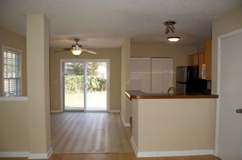 1214 Meadow Park Ln, Mount Pleasant, SC 29464-4628