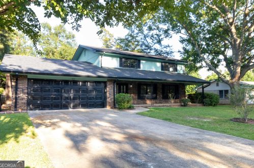 900 Westwood Dr, Warner Robins, GA 31088-5869