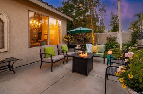 20752 Freeport Dr, Riverside CA  92508-3145 exterior