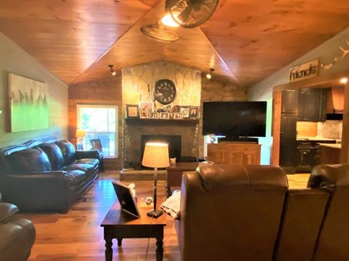 203 Hefner Rd, Cleveland, GA 30528-3506