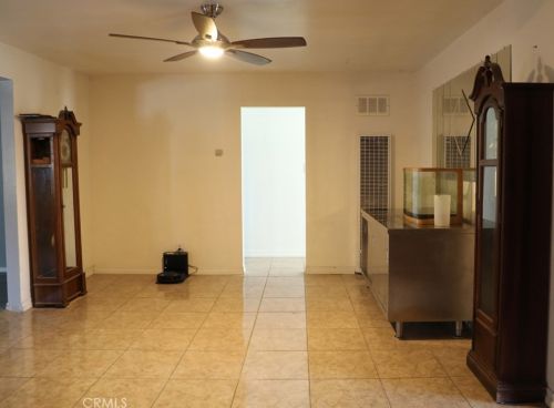 5526 Traymore Ave, Covina, CA 91722-1942