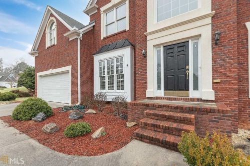 10935 Regal Forest Dr, Suwanee, GA 30024-1516