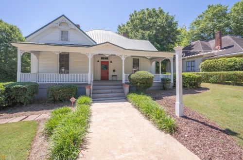228 Main St, Madison, GA 30650-1313