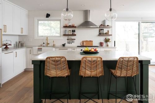 2235 Hillsdale Cir, Boulder, CO 80305-5621