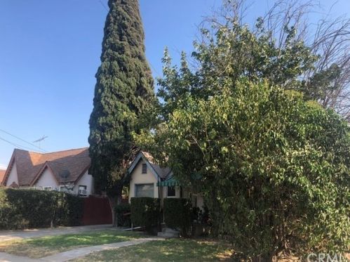 319 Colton Ave, Redlands, CA 92374-3409