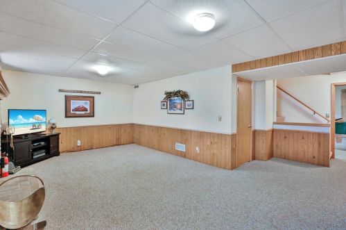 1435 Idaho Ave, Saint Paul MN  55106-1228 exterior
