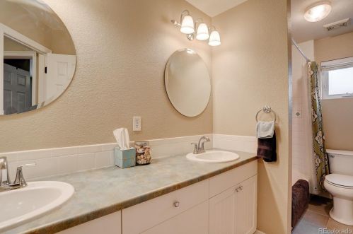 12859 55th Pl, Arvada CO  80002-1338 exterior