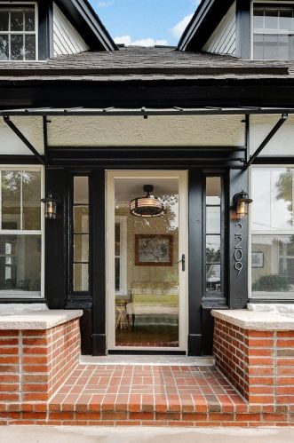 2209 2nd St, Saint Paul MN  55110-3204 exterior